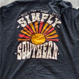 Simply Southern Tee sz X-Large